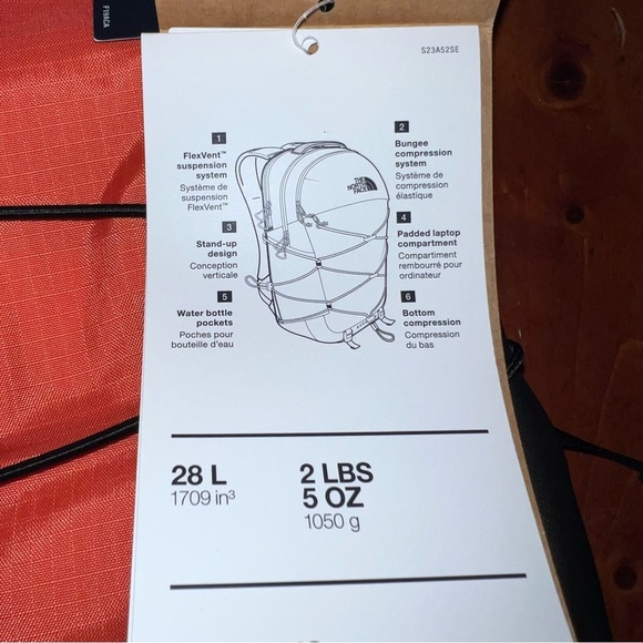 ***NWT*** The North Face Borealus Bold Orange & Black Backpack - Picture 6 of 9